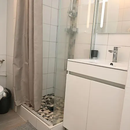 Apartment Avec Parking Frejus